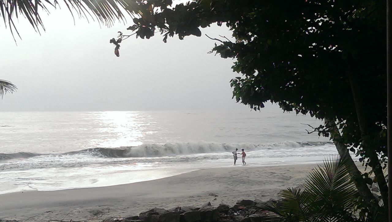 Colonels Beach Villa Alappuzha 외부 사진